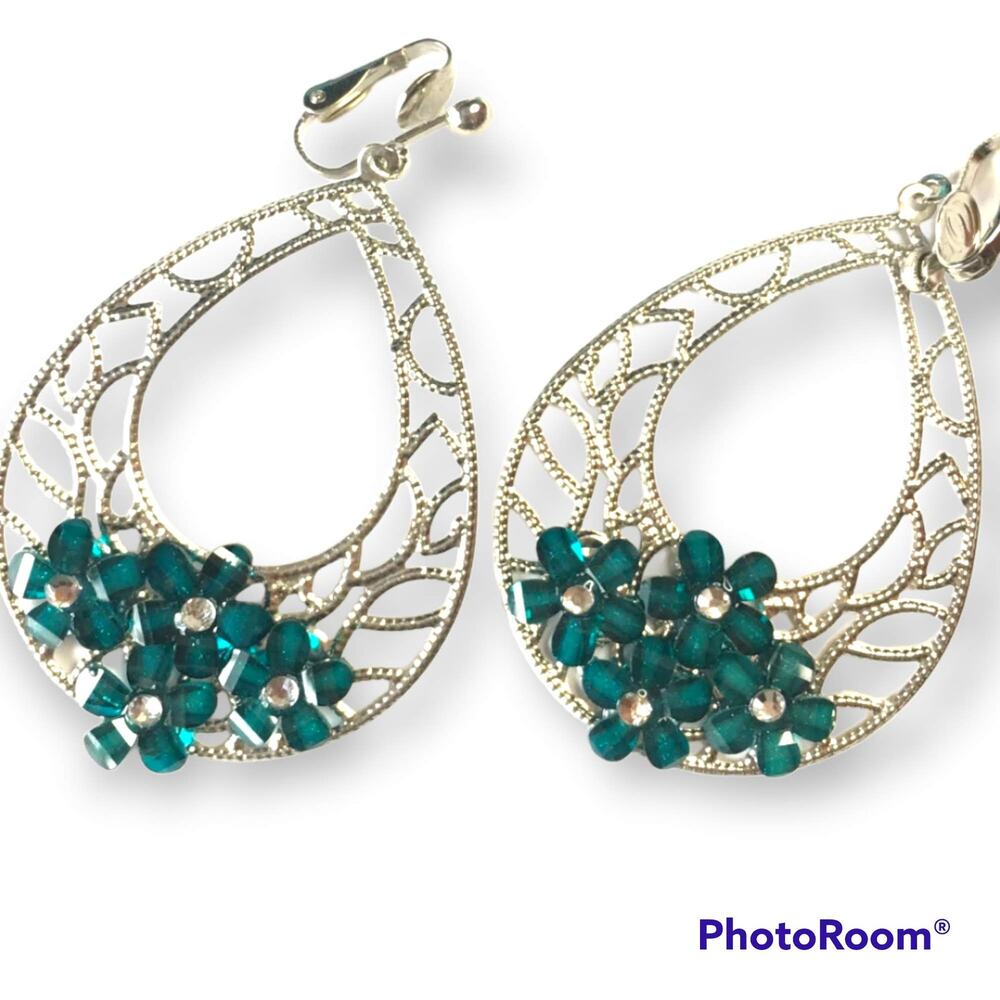 Large silver tone teal flower clip-on earrings